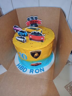 car themed birthday cake in Nakuru